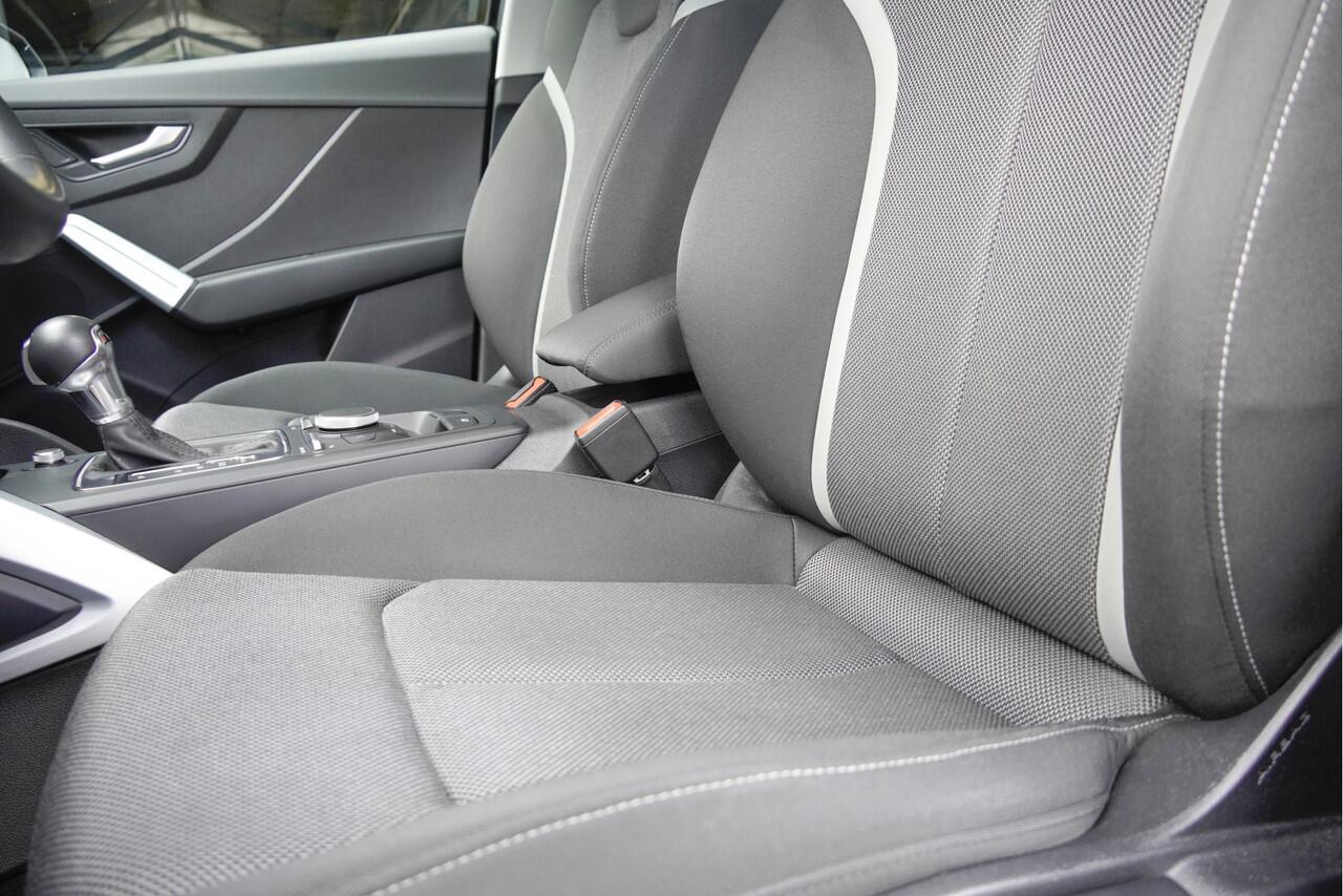 Audi Q2 35 TFSI 150PK! Automaat Epic BJ2020 Lmv 17" | Led V+A | Pdc | Navi | Dynamische knipperlichten | Climate control | Cruise control | Getint glas