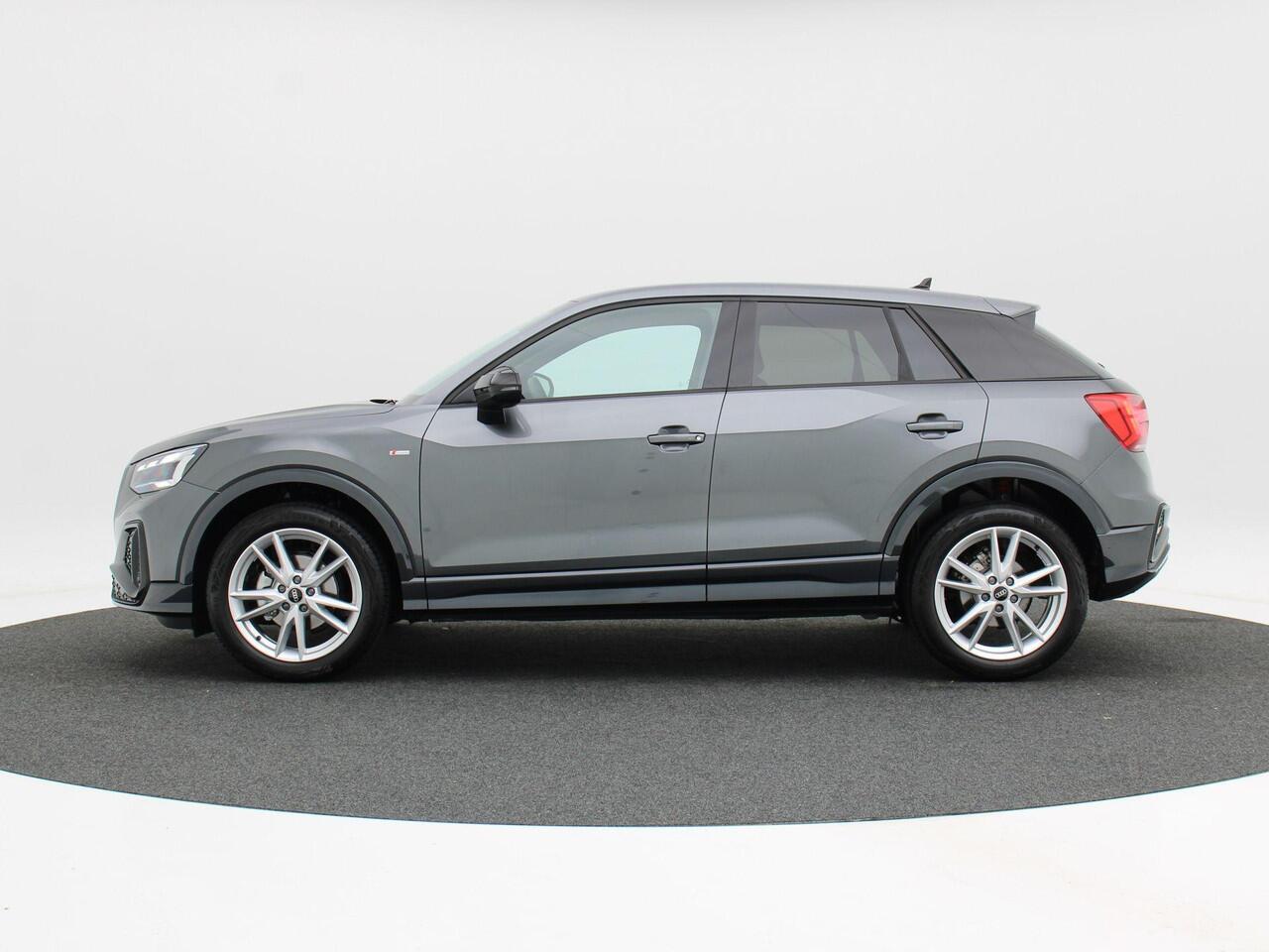 Audi Q2 35 TFSi 150 Pk Automaat S-Line | Trekhaak | Adaptive Cruise | Volledig Leder | Full LED | Camera | Navigatiesysteem | Stoel Verwarming | Elektrische Achterklep | Parkeersensoren | 18 Inch | 5.207 Km!
