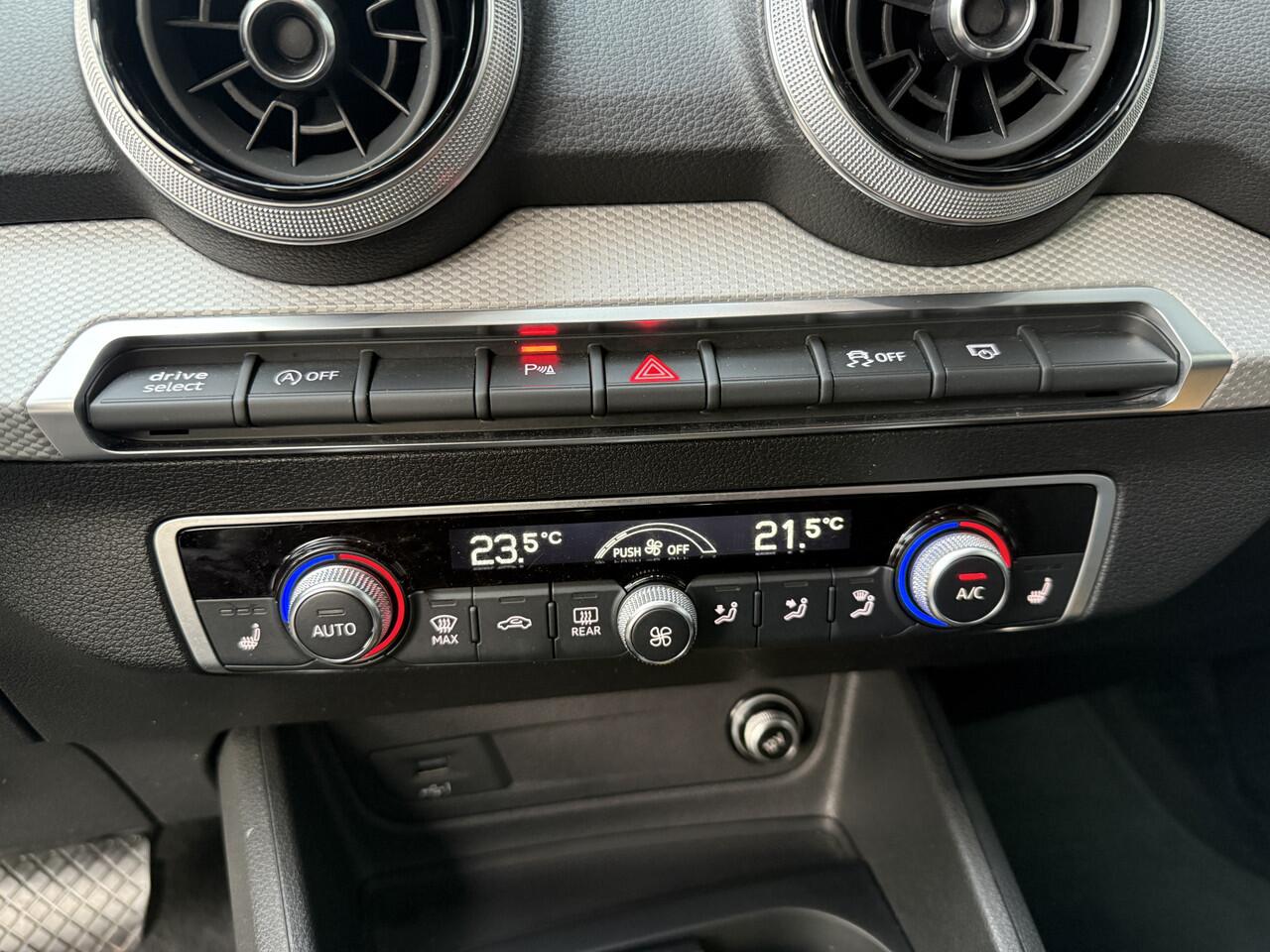 Audi Q2 35 TFSI S-LINE Camera/Apple/Virt Cock