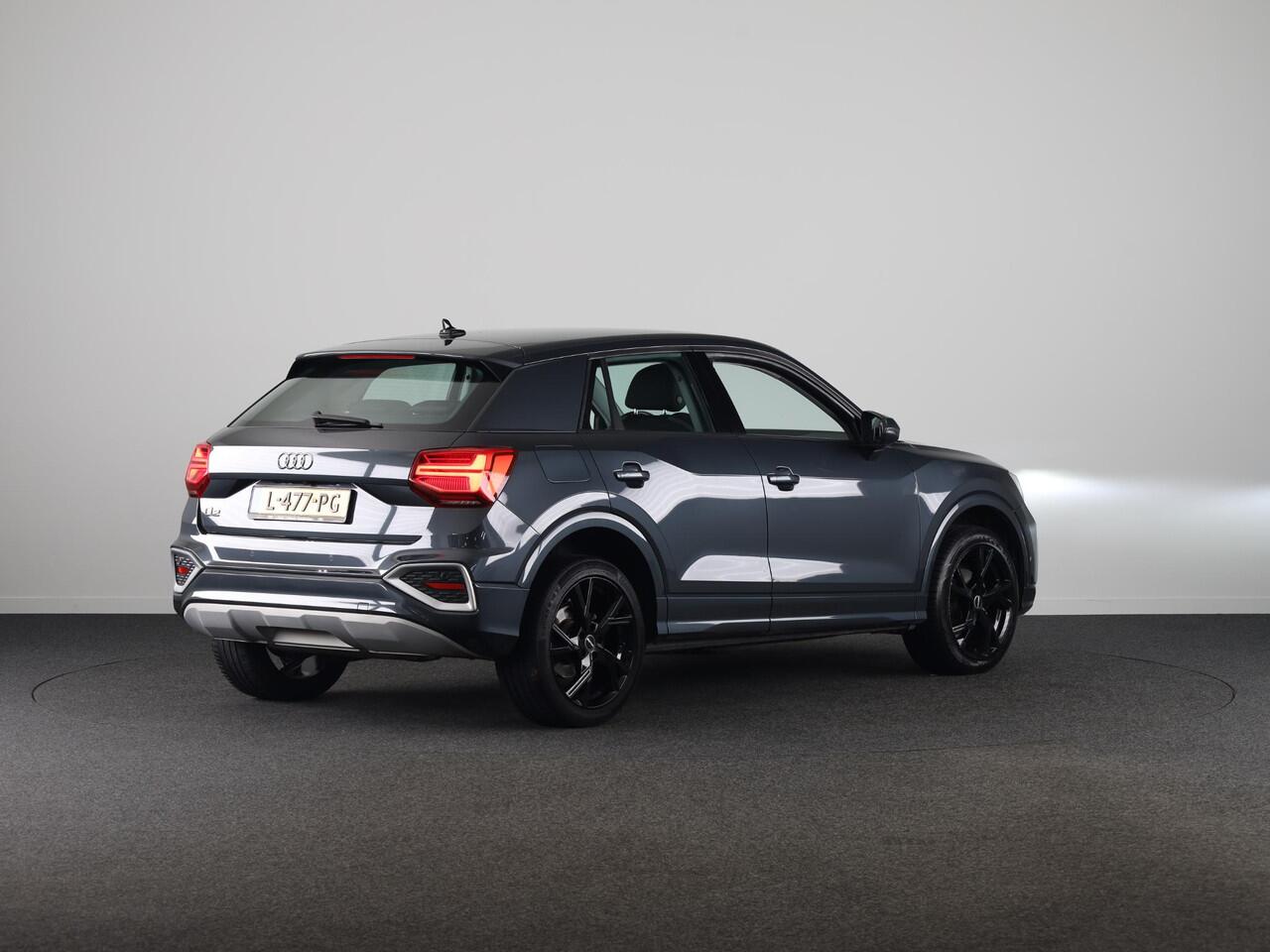 Audi Q2 30 TFSI Business Edition 110pk | Navigatie | Virtual Cockpit | Parkeercamera | 18 inch Lichtmetalen velgen