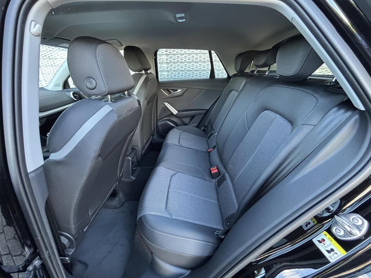 Audi Q2 Advanced edition 30 TFSI 85 kW / 116 PK Hatchback