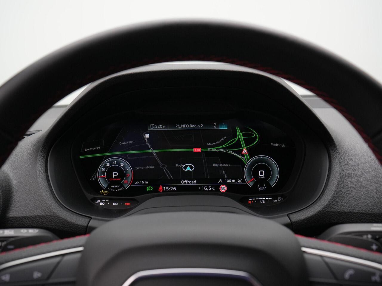 Audi Q2 35 TFSI 150 pk S-tronic S-Line | Trekhaak | Standkachel | Matrix LED | Leder/alcantara | Achteruitrijcamera | Navigatie | Stoelverwarming