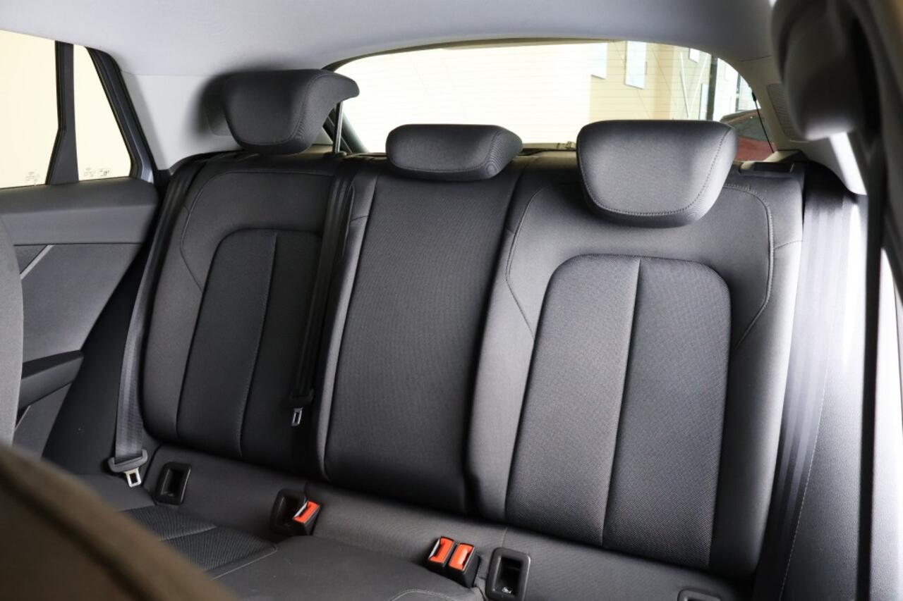 Audi Q2 35 TFSI Pro Line - 150 PK Automaat - Sensoren - Climate - CarPlay