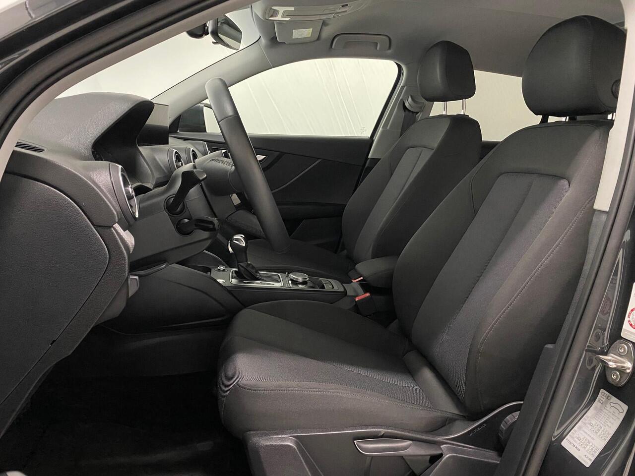 Audi Q2 35 TFSI S Edition S Line Camera Led Koplampen Keyless entry Navi