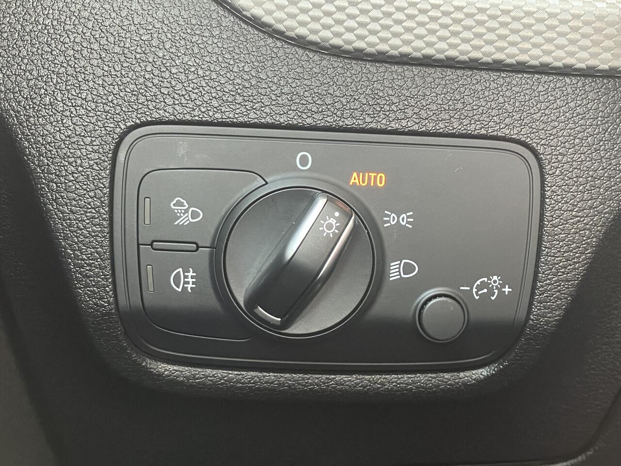 Audi Q2 30 TFSI Advanced edition Navigatie, Climate-control, lichtmetalen velgen