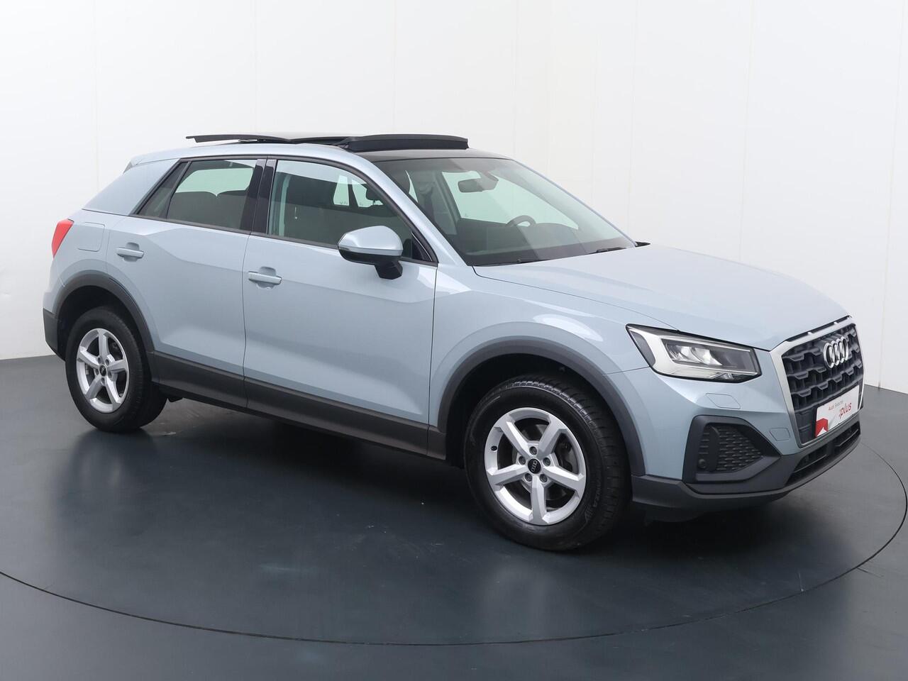 Audi Q2 35 TFSI Pro Line | Trekhaak | Panodak | Achteruitrijcamera | Navigatie | Parkeersensoren | Adaptive Cruisecontrol |