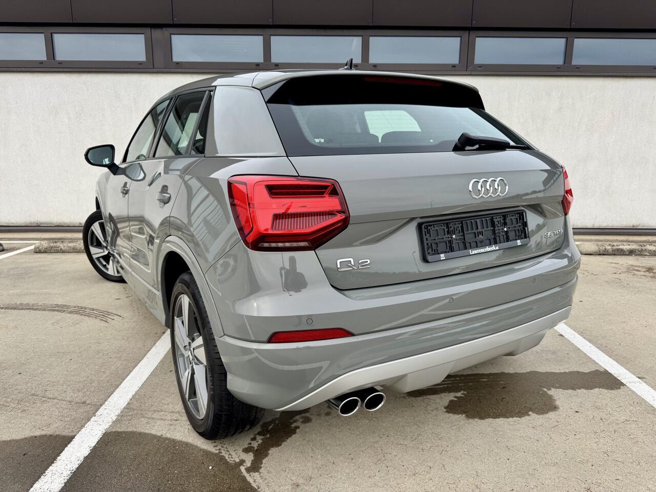 Audi Q2 35 TFSI CoD 150 pk Sport | S-Tronic | Manhattangrijs Metallic | uniek lage km stand | 1ste eign. | Nieuw staat | | Kleurcode X7L |
