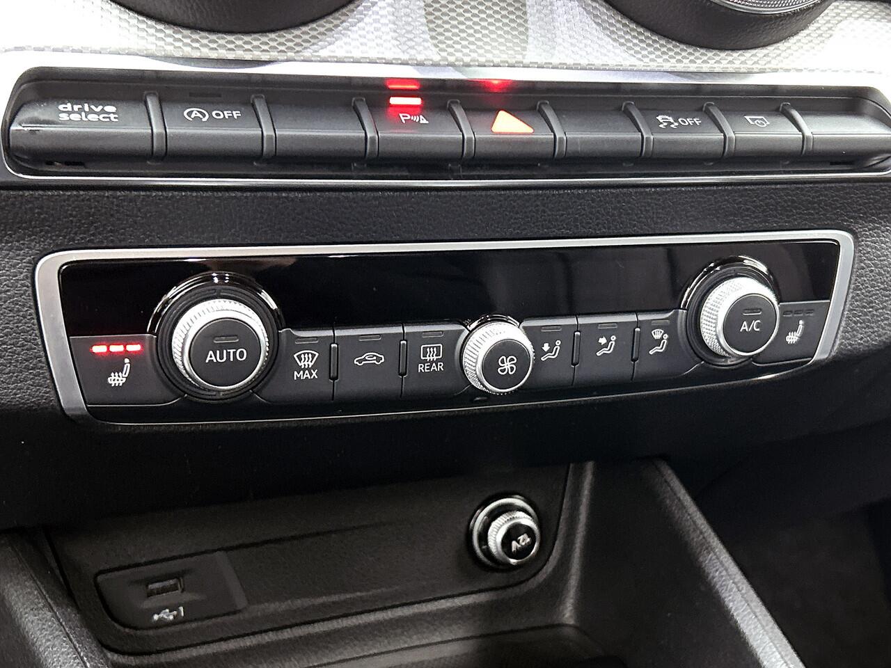 Audi Q2 35 TFSI S-Edition | Leder | Trekhaak |