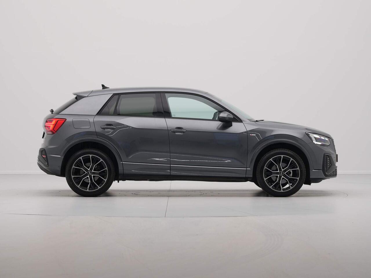 Audi Q2 35 TFSI S Edition S Line Active info display Navigatie 73