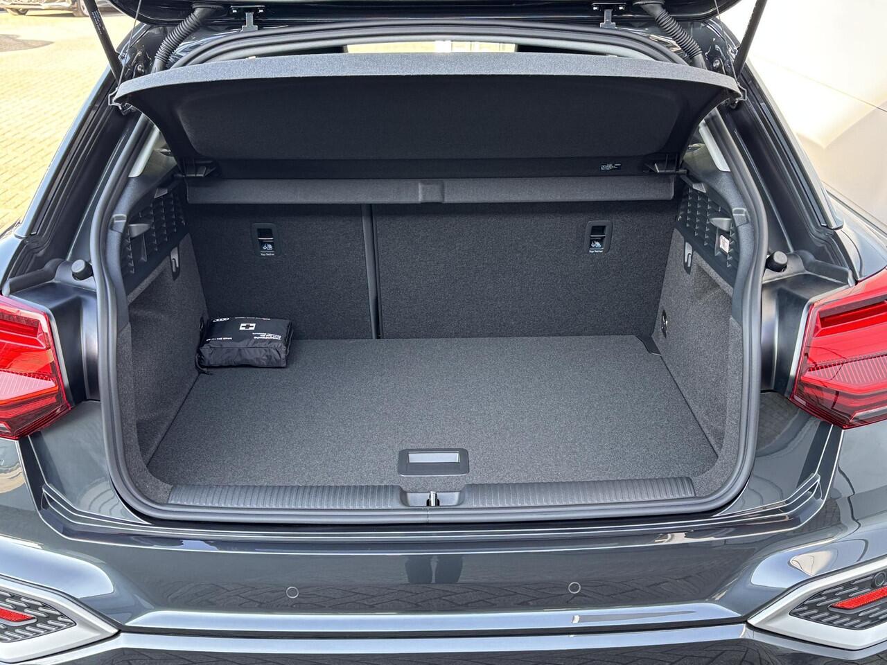 Audi Q2 Advanced edition 35 TFSI 150 PK | Adaptive Cruise Control | Assistentie pakket Parking