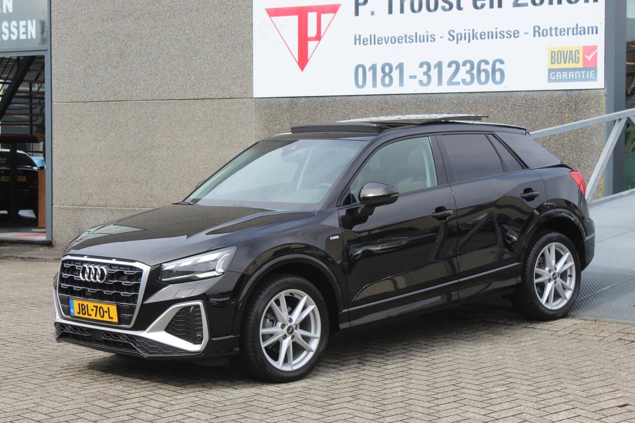 Audi Q2 35 TFSI S-line Automaat/Panoramadak/Navigatie/Virtual cockpit/Achteruitrijcamera/Parkeersensoren rondom/Apple carplay/Stoelverwarming/Climate control/Elektrische achterklep/Cruise control/Draadloze telefoonlader/DAB/18'' Lichtmetalen velgen.