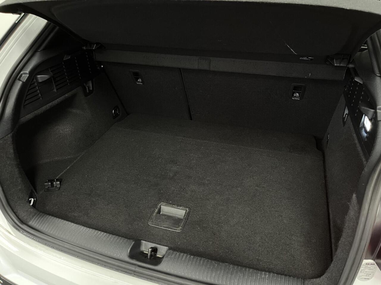 Audi Q2 30 TFSI S-Line | ORG.NL | VIRTUAL | CARPLAY |