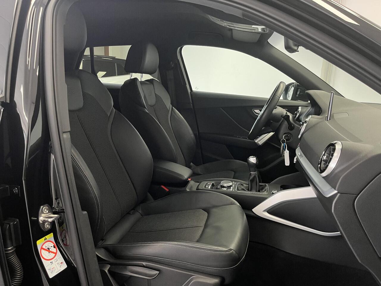 Audi Q2 35 TFSI 3x S-Line | 1e-EIG. | TREKHAAK | CAMERA | CARPLAY | VIRTUAL |