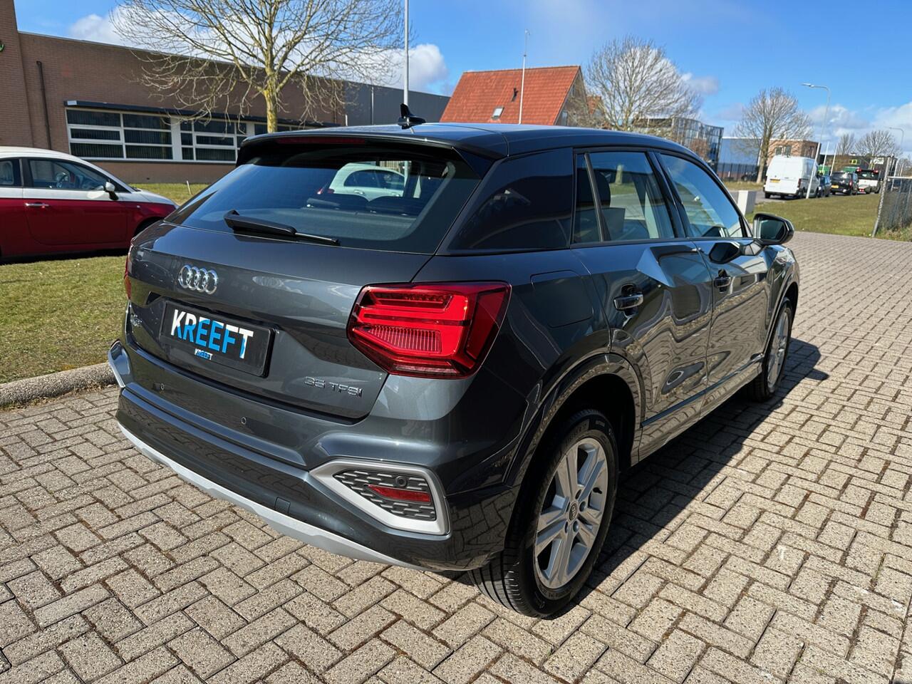 Audi Q2 35 TFSI Sport App connect | Virtueel