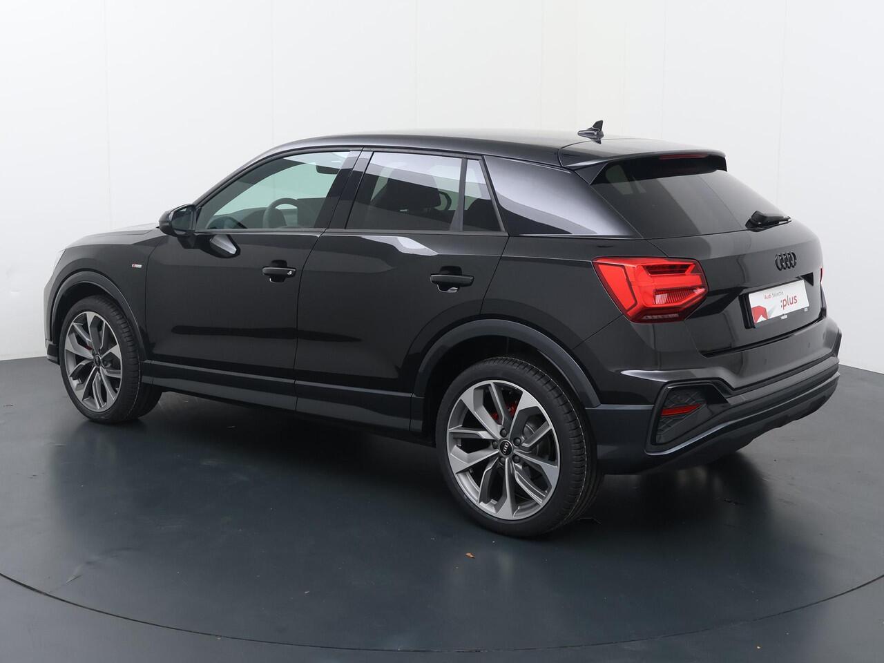 Audi Q2 35 TFSI S Edition | 150 PK | Automaat | Trekhaak | Matrix LED koplampen | S Line |