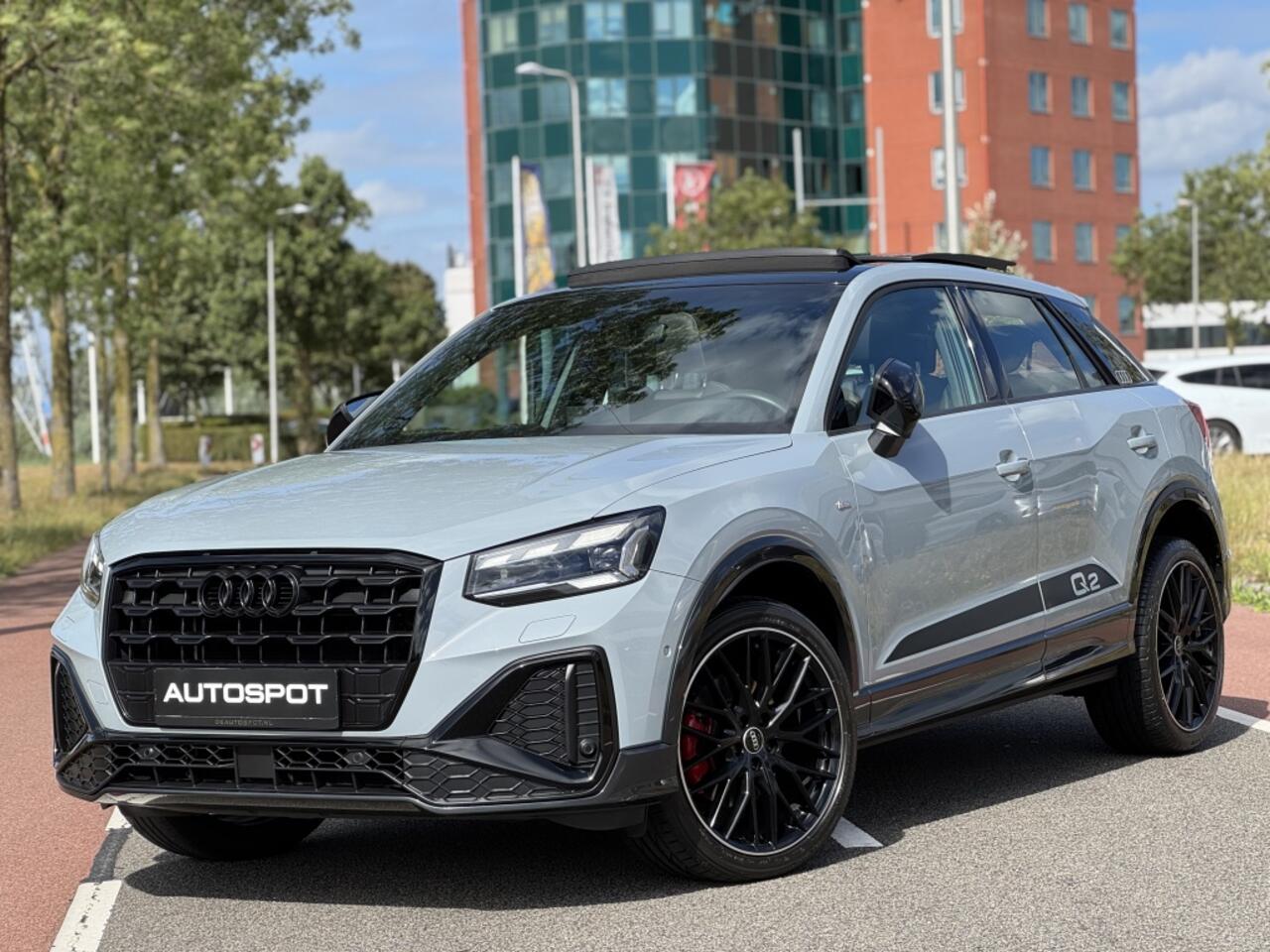 Audi Q2 35 TFSI S-Line Edition #1 Pano Matrix Sfeerverlichting