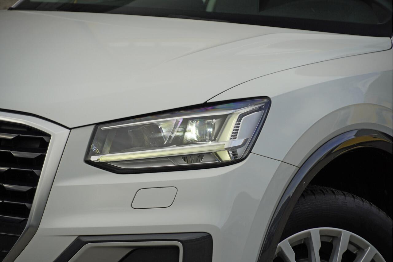 Audi Q2 35 TFSI 150PK! Automaat Design Ambiente BJ2019 Lmv 17" | Led | Pdc | Navi | Dynamische knipperlichten | Climate control | Cruise control | Getint glas