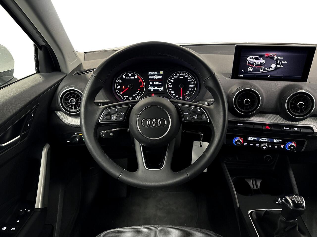 Audi Q2 30 115pk TFSI Pro Line Cruise control | Parkeersensoren achter | Draadloos telefoonlader