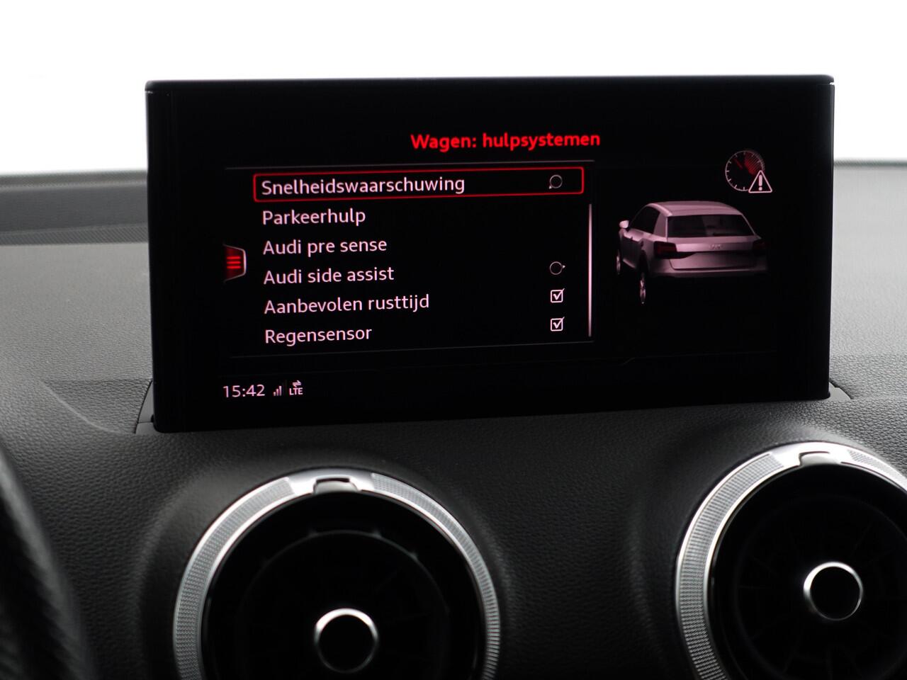 Audi Q2 35 TFSI 150pk S Edition Aut- Virtual cockpit, Xenon Led, Sport leder Interieur, Park Assist, Park Pilot, Dynamic Select