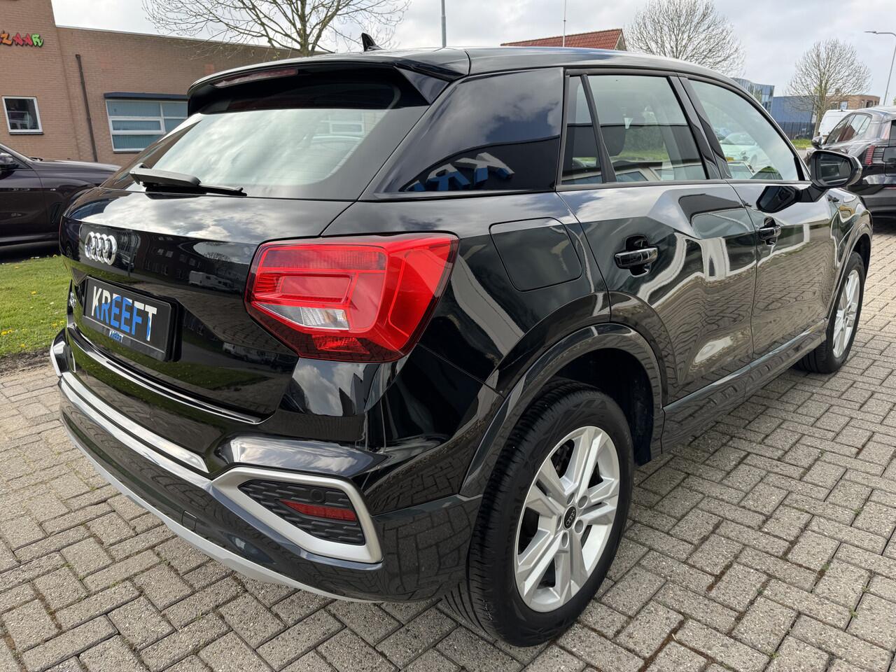 Audi Q2 35 TFSI S Edition Zwart metallic | Fabrieksgarantie