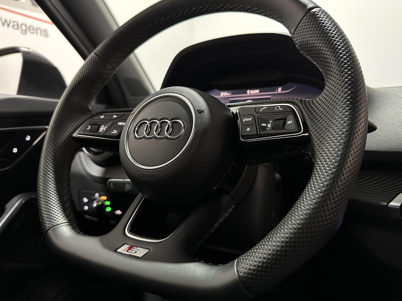 Audi Q2 Quattro 2.0 - S-line - Automaat - Pano / Carplay / Leder / Cruise