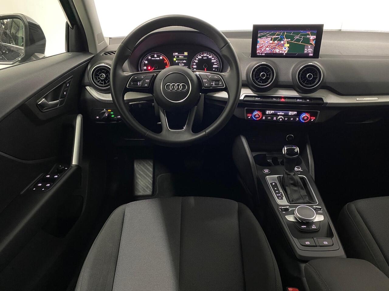 Audi Q2 35 TFSI S Edition S Line Camera Led Koplampen Keyless entry Navi