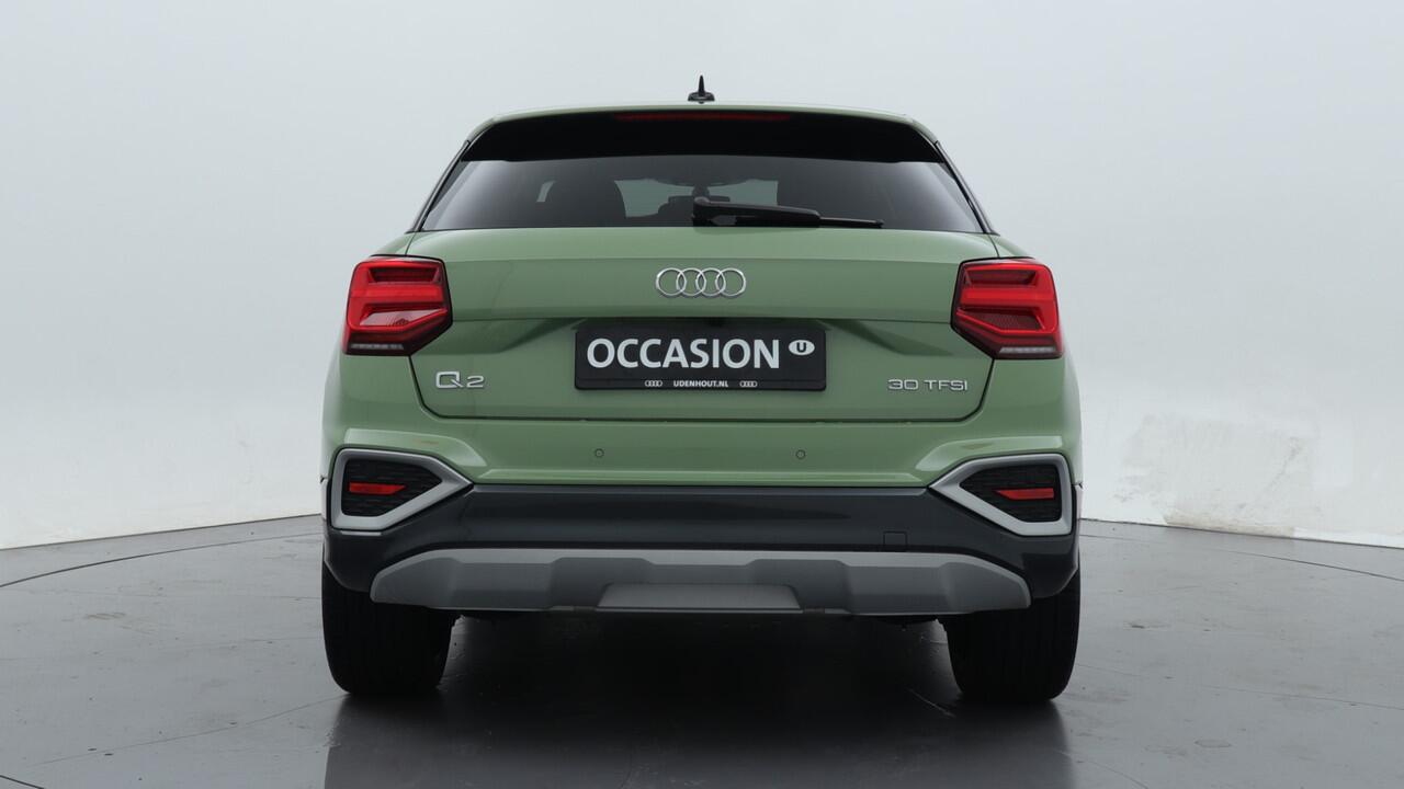 Audi Q2 30 TFSI Advanced edition | Camera | PDC v+a | 18" LMV |