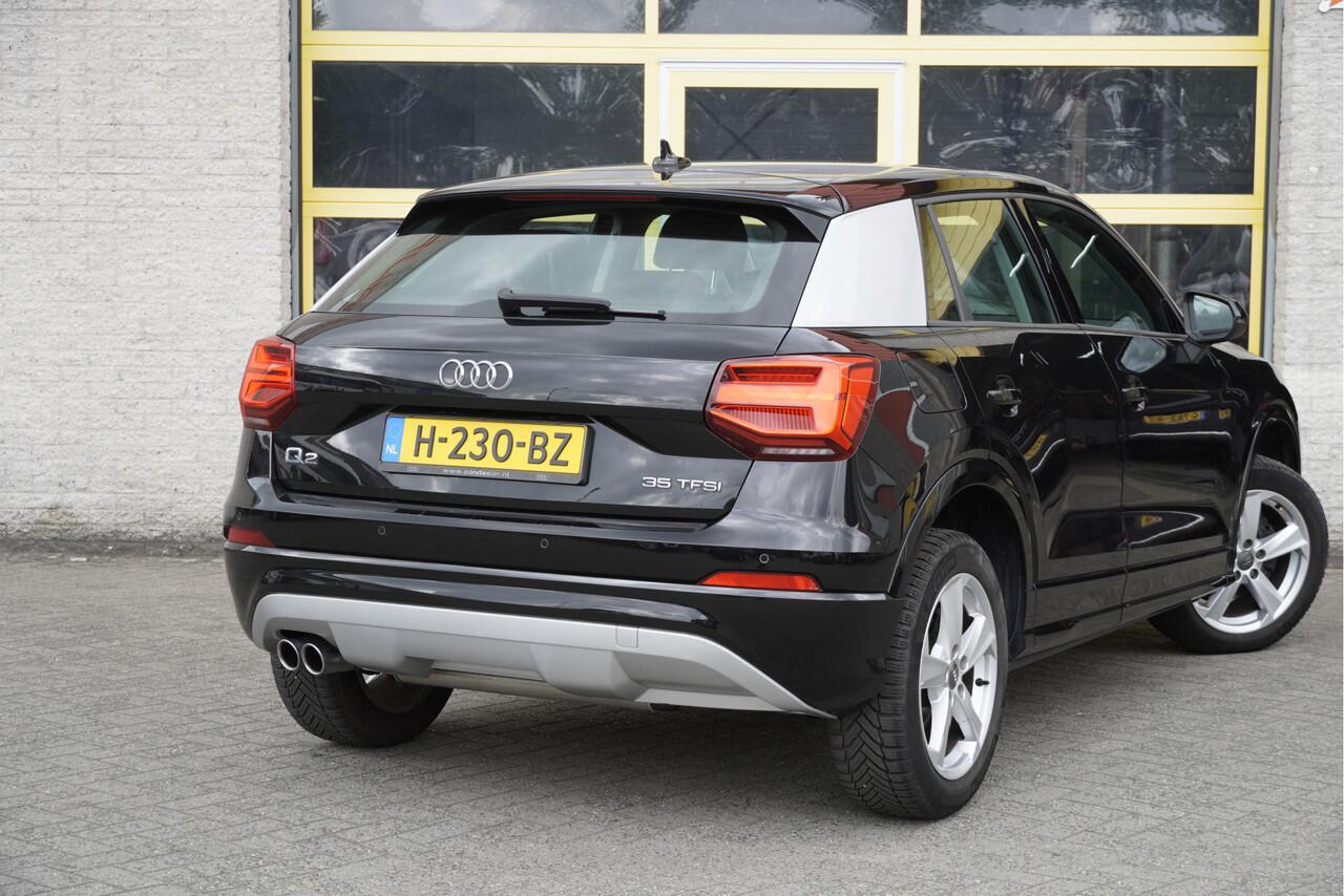 Audi Q2 35 TFSI 150PK! Automaat Epic BJ2020 Lmv 17" | Led V+A | Pdc | Navi | Dynamische knipperlichten | Climate control | Cruise control | Getint glas