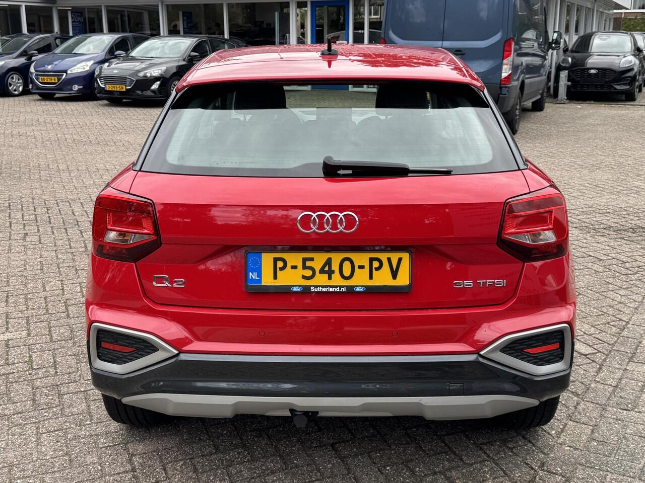 Audi Q2 35 TFSI S Edition 150pk Automaat | Afneembare Trekhaak | Stoelverwarming | Navigatie | Climate control