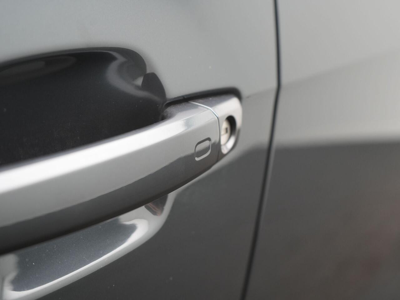 Audi Q2 30 TFSI Advanced edition - RIJKLAARPRIJS - All Seasonbanden - Cruise Control - Achteruitrijcamera