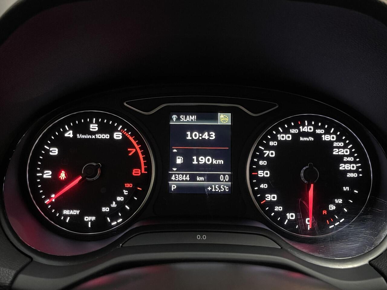 Audi Q2 35 TFSI Advanced Edition 17"/Camera/Adaptieve cruise/PDC v+a/Stoelverwarming/Apple Carplay & Android Auto