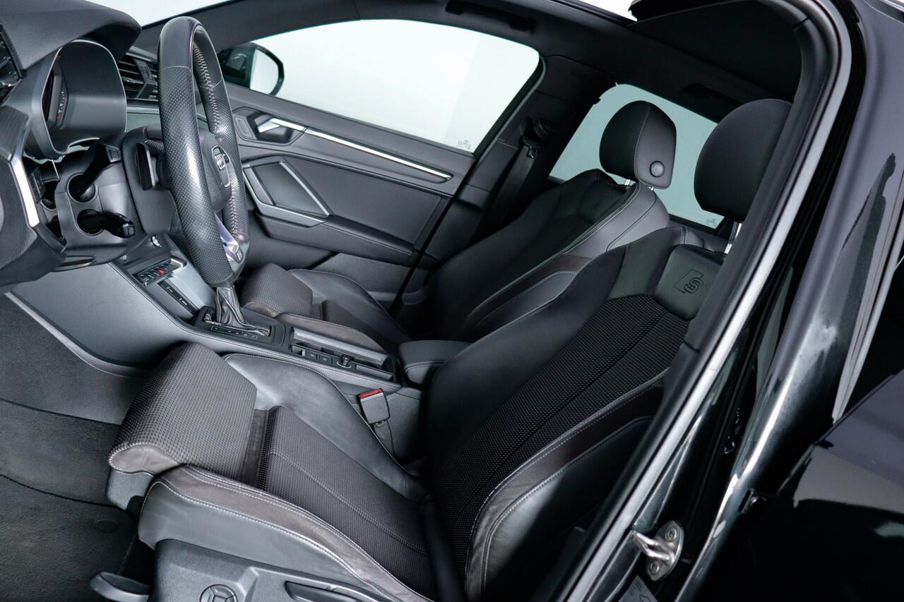 Audi Q3 40(2.0)TFSI S-LINE QUATTRO PANO/DIGI DASH/CAMERA/LED/NAVI/CARPLAY/CRUISE/BLINDSPOT/LANE ASSIST/LMV 18''