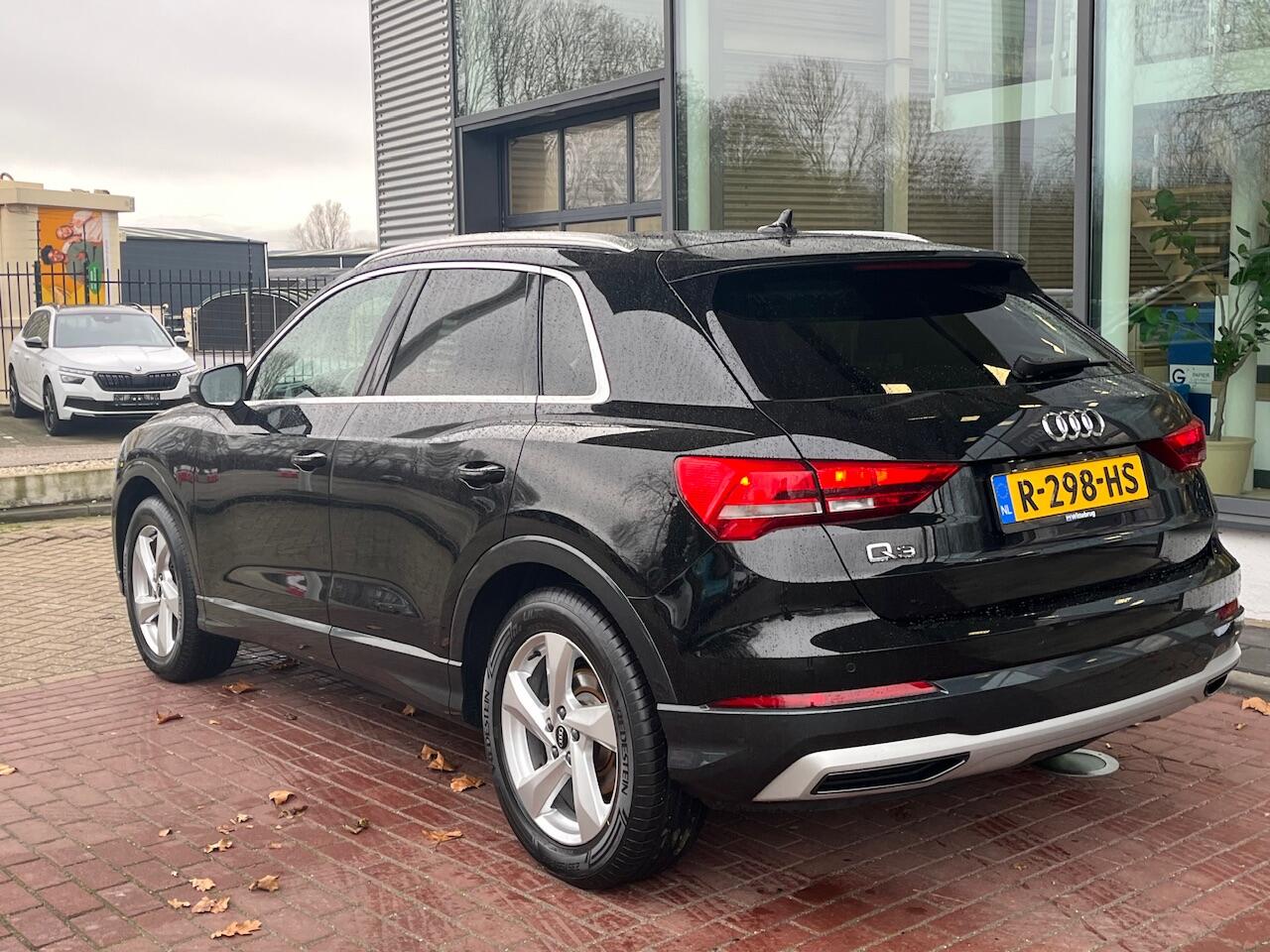 Audi Q3 35 TFSI Advanced / Verwarmbare voorstoelen / Virtual cockpit / 18'' LMV / Audi smartphone interface