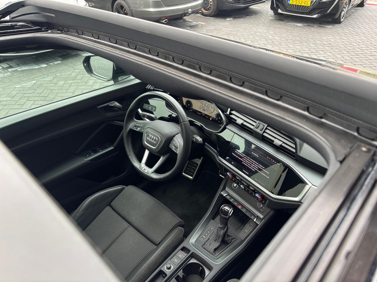 Audi Q3 Sportback 45 TFSI e-tron S-line Matrix Sonos Pano