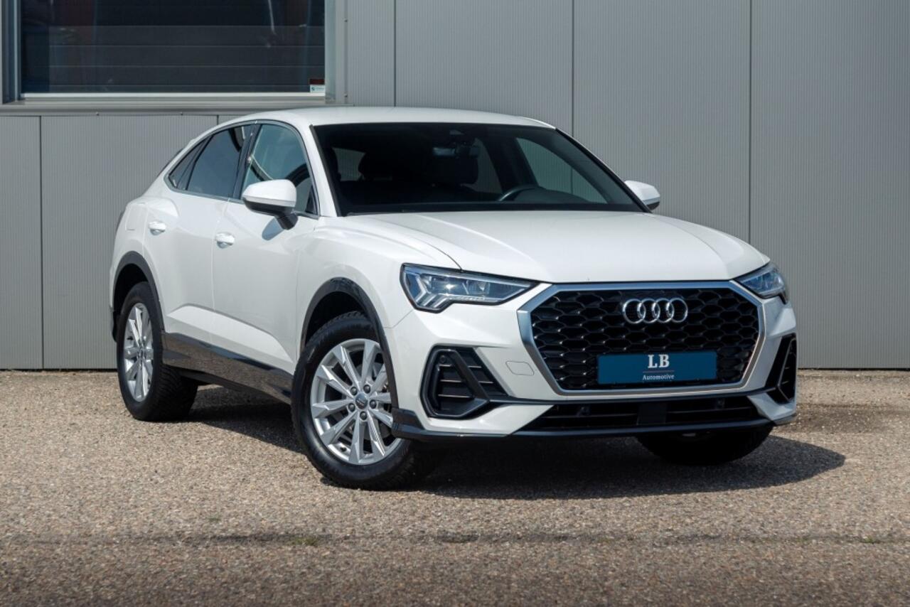 Audi Q3 35 TFSI, Carplay, Leder, LED