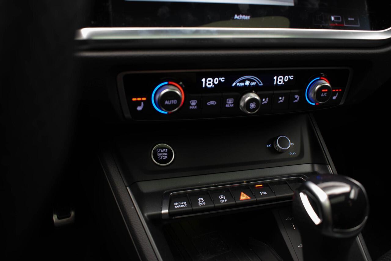 Audi Q3 Sportback 35 TFSI S Edition |Pano|3xS-Line|Sonos|Elek.Stoelen|Elek.Trekhaak|