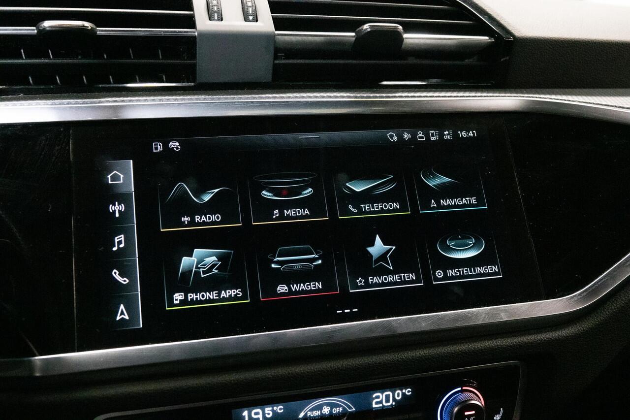 Audi Q3 45 TFSI e S edition *Sportstoelen / ACC / Business-pakket / Lane-assist / Stoelverwarming*