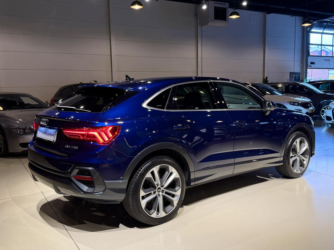 Audi Q3 Sportback 35 TFSI Matrix|Camera|Carplay|Keyless Blauw!