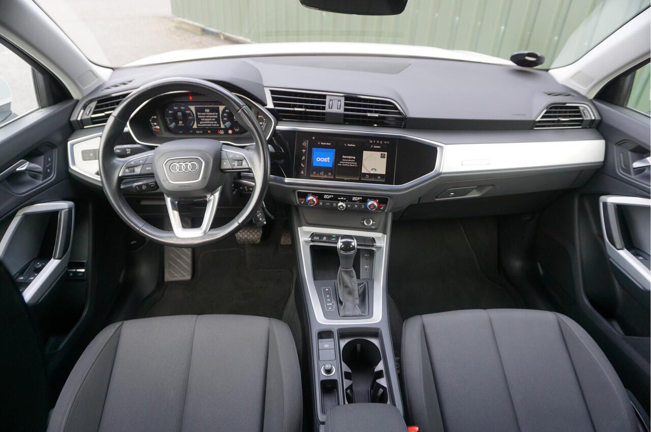 Audi Q3 45 TFSIe Plug-in Hybrid Business + Adapt. Cruise/ Navi/ Carplay/ LED/ PDC/ Garantie!