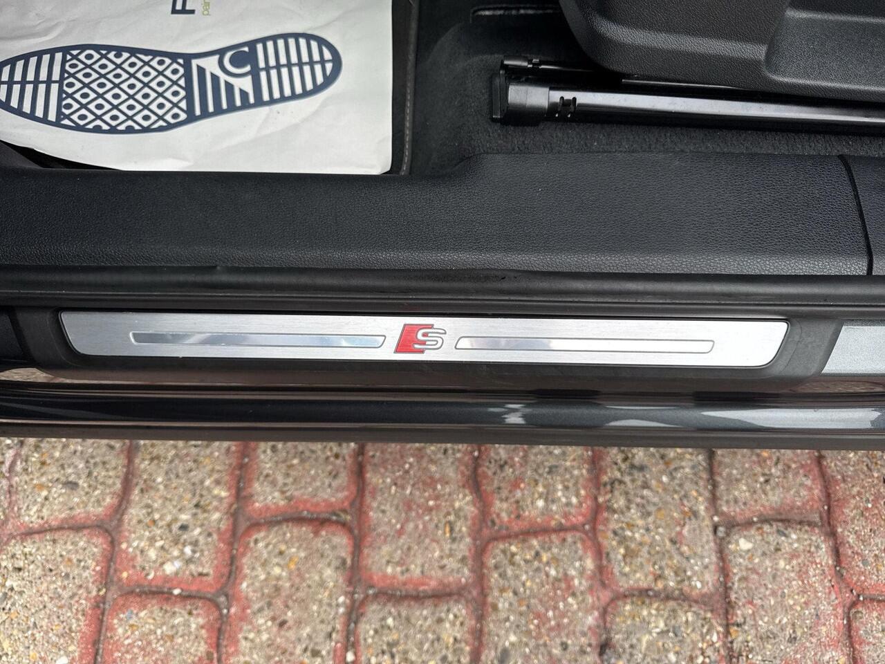 Audi Q3 45 TFSI e S Line | 245Pk | PHEV | Keyless | LED | Cruise | A-Camera |