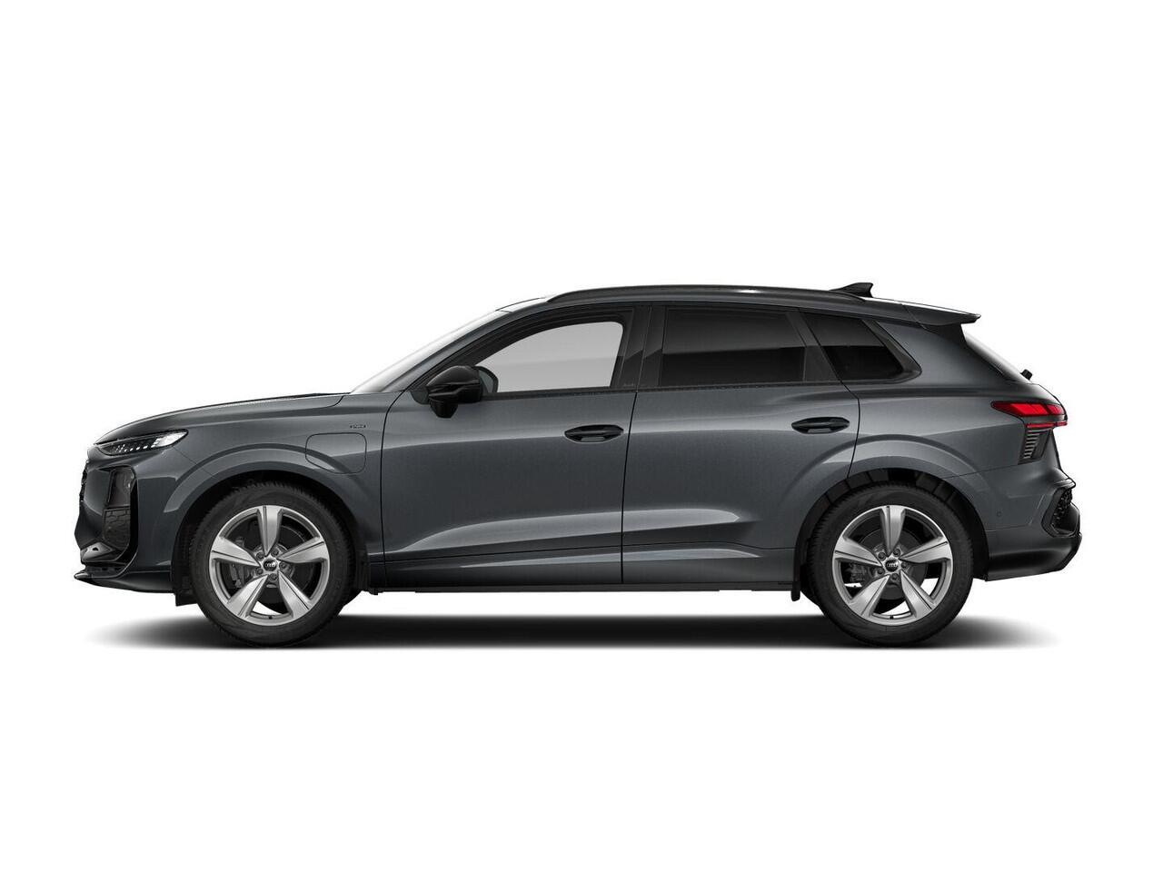 Audi Q3 S edition e-hybrid 200 kW / 272 PK | Techniekpakket plus | Ambiente lichtpakket plus | Privacy glas | Panoramadak| Dodehoek detectie |