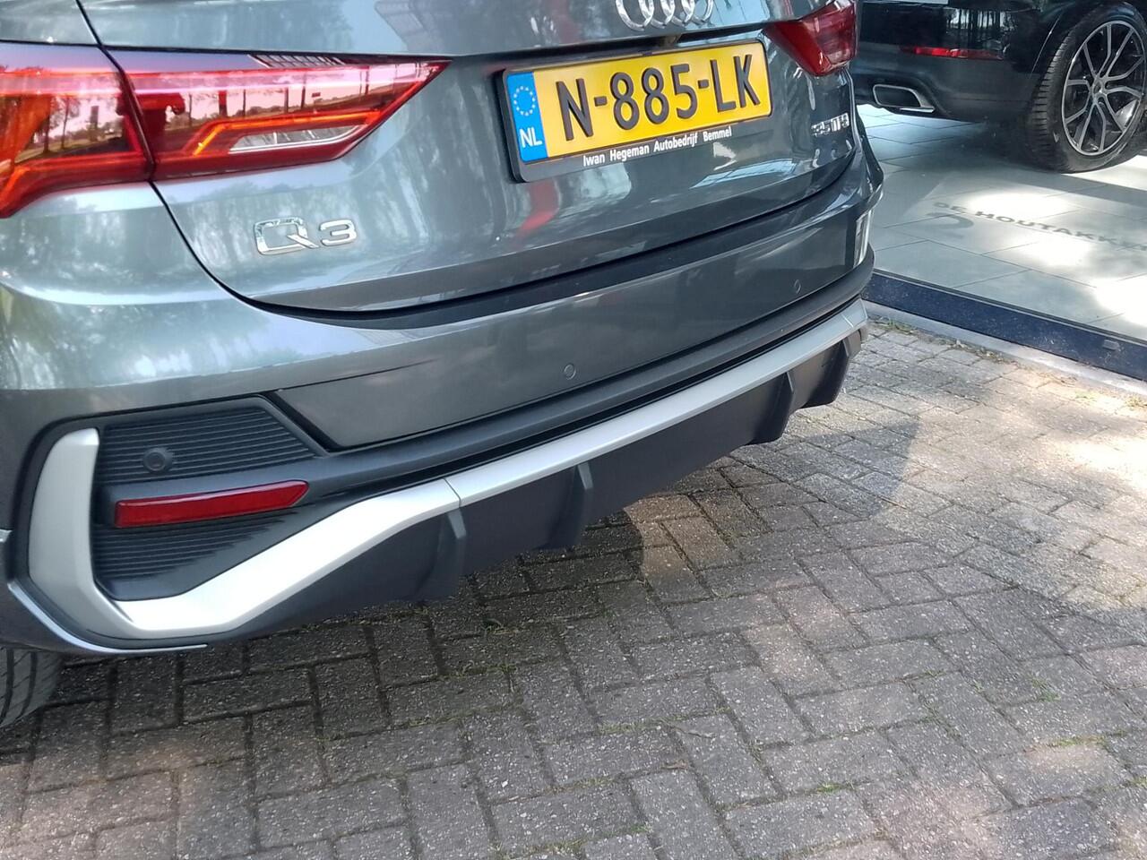 Audi Q3 Sportback 35 TFSI Pro Line S-LINE AUTOMAAT | Navi | ECC | PDC+Camera | Adapt. Cruise | Panodak | Trekhaak