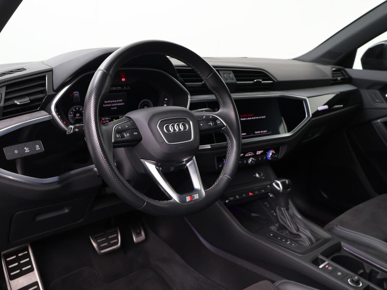 Audi Q3 Sportback 45 TFSI e Advanced Edition | 245 PK | SoH 89% | Trekhaak | Adaptive cruise control | 360 graden camera's | S line | 20" LM velgen | S line interieur |