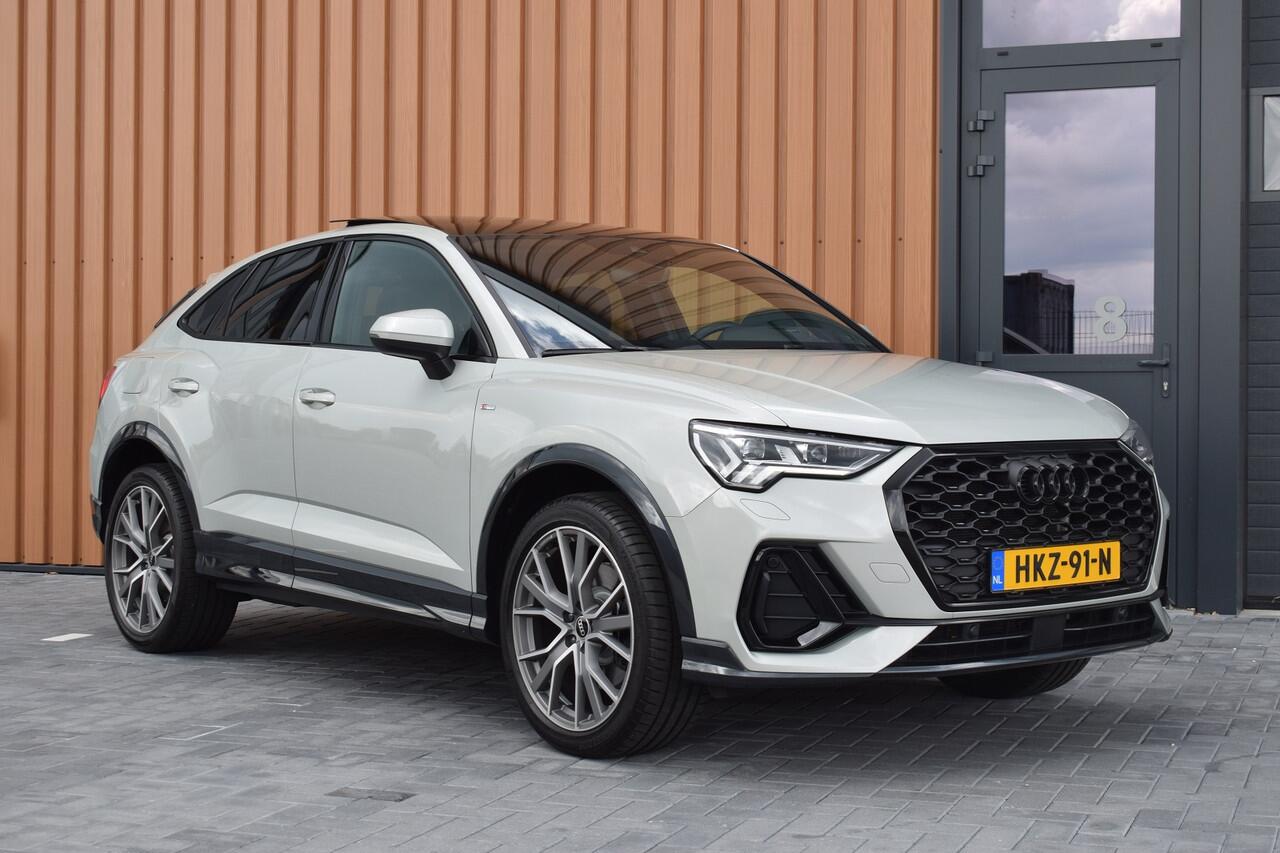 Audi Q3 Sportback 45 TFSIe S-line | Pano | Camera | 20"