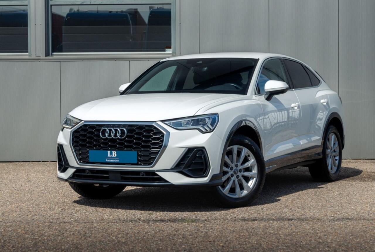 Audi Q3 35 TFSI, Carplay, Leder, LED