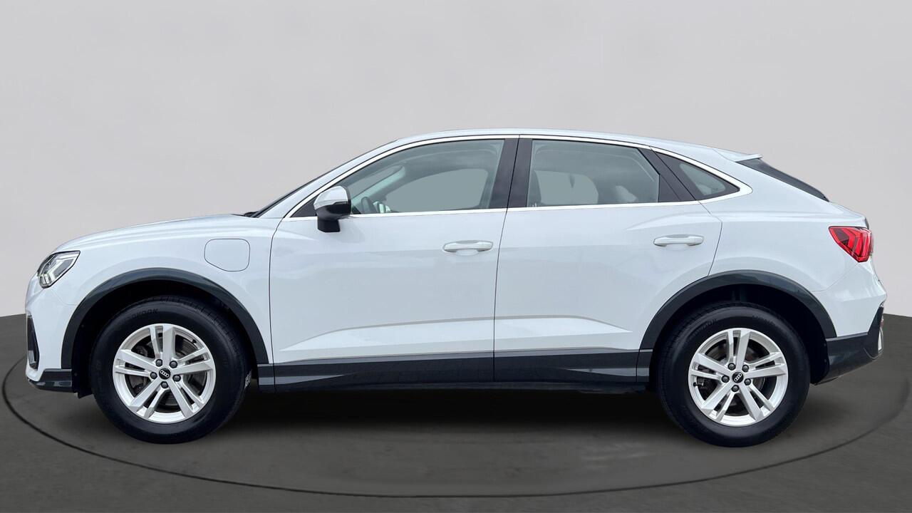 Audi Q3 Sportback 45 TFSI e 245pk PHEV Business Edition / Trekhaak / Adaptive Cruise / Elektrische klep