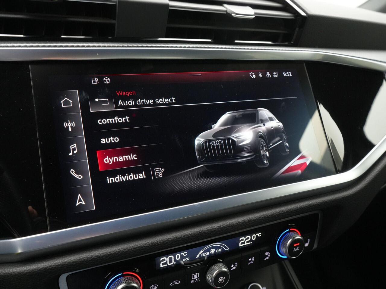 Audi Q3 45 TFSI e 245 pk S-Line | Stoelverwarming | Sportstoelen | Parkeersensoren voor/achter | 20 inch