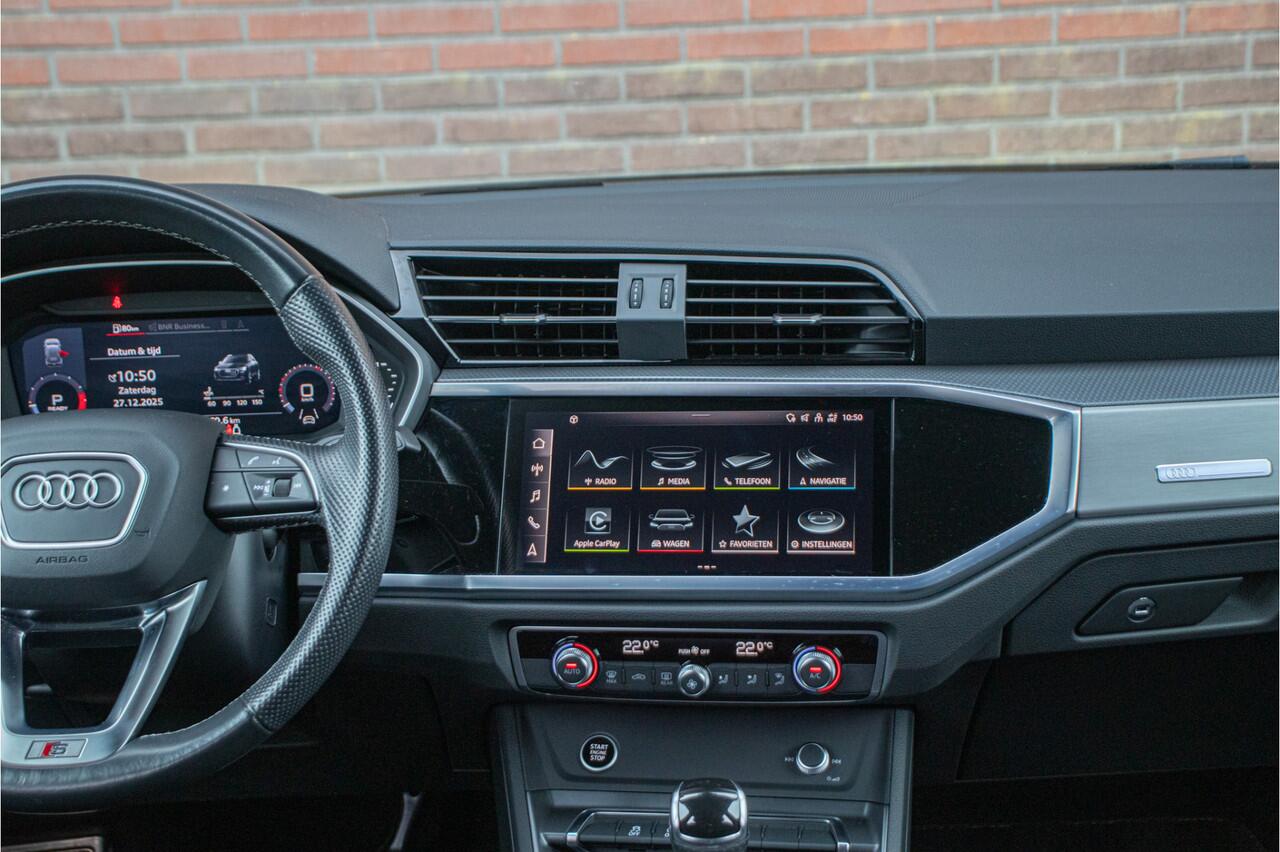 Audi Q3 35 TFSI S-Tronic S edition, 35.000km NAP, Adaptive cruise, Camera, Carplay, Sfeerverlichting, Keyless, PDC, S-Line.