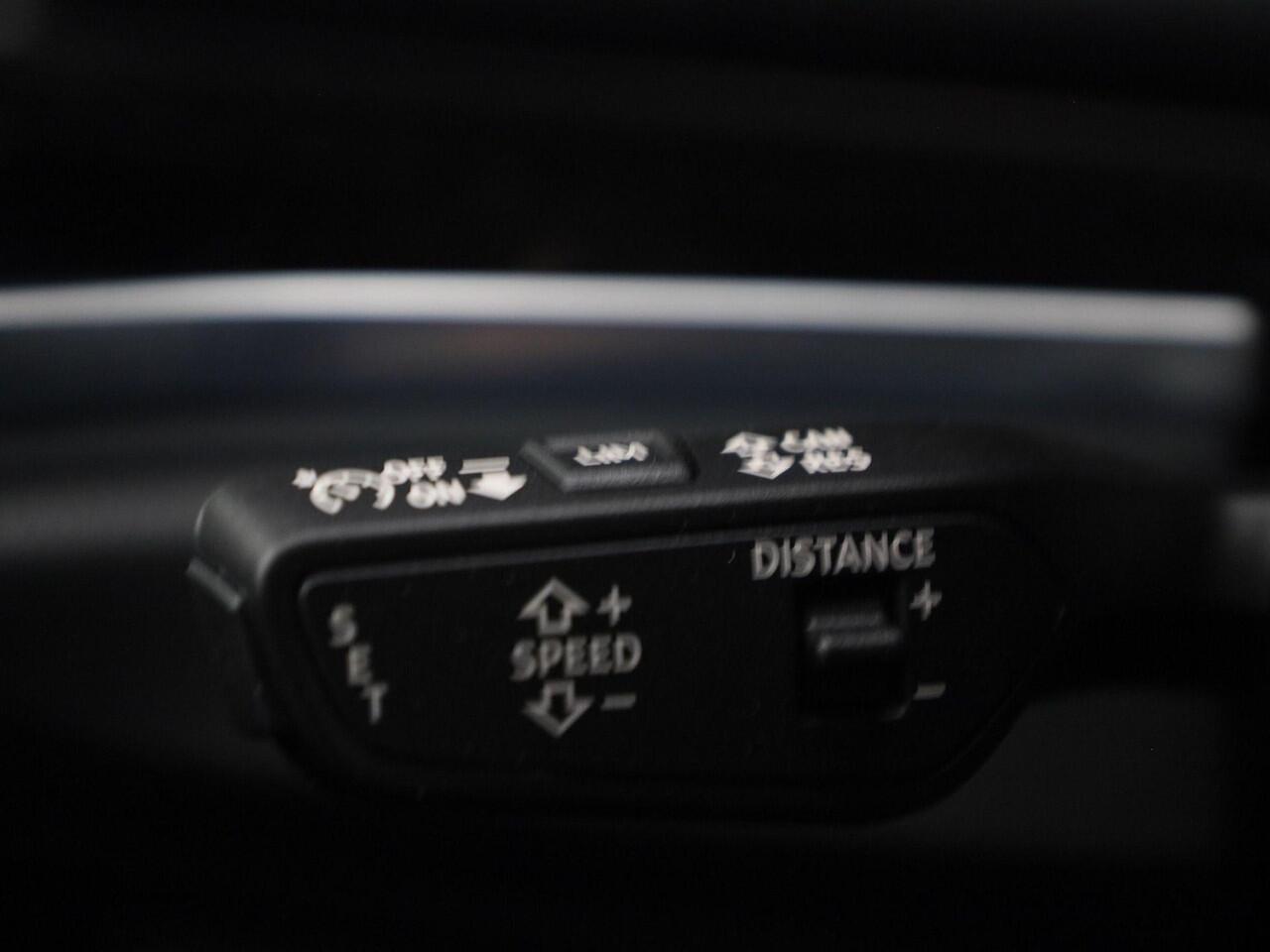 Audi Q3 Sportback S-line 35TFSI 110kW/150PK S-tronic S Edition · Apple/Android Car Play · Adaptive Cruise Control · Stoelverwarming · Parkeersensoren · Garantie tot 03-10-2029 of 100.000km