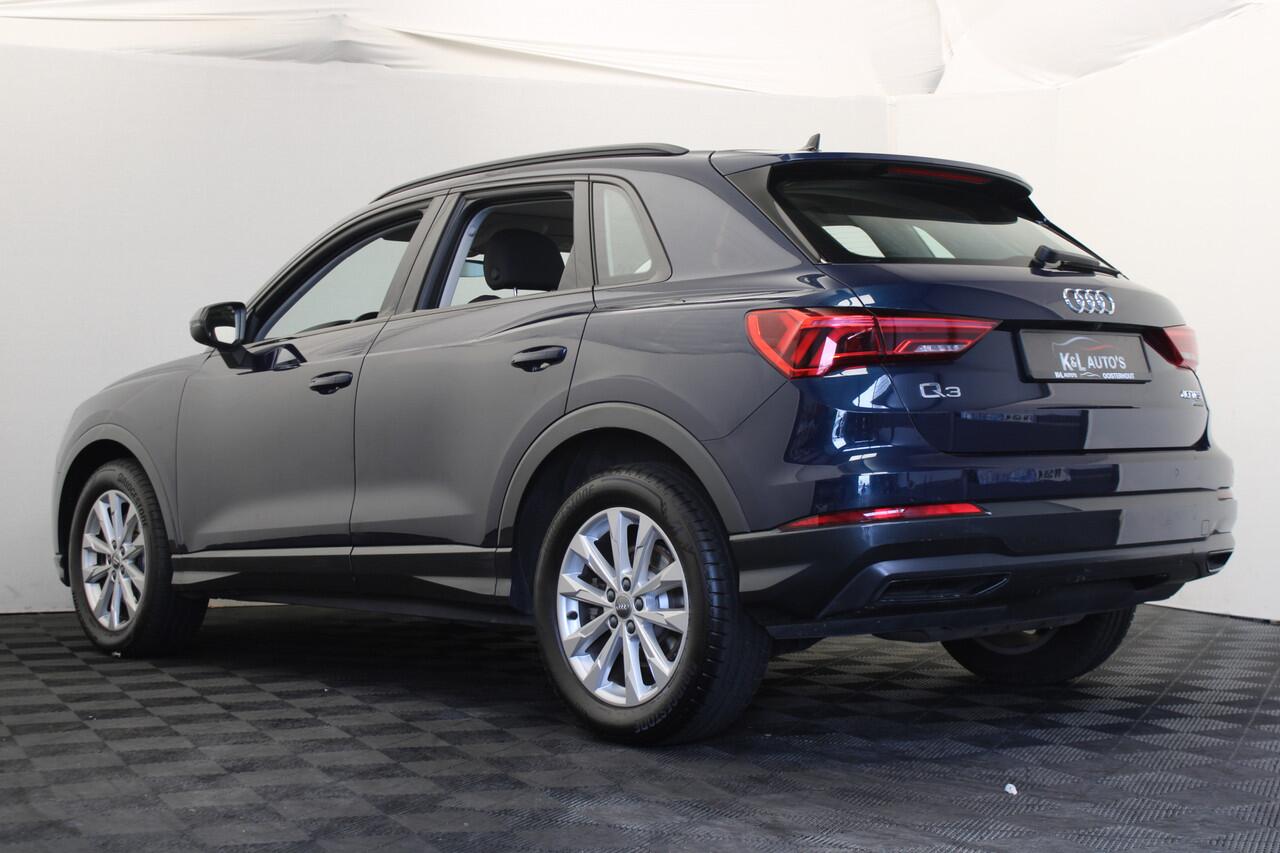 Audi Q3 40 TFSI quattro Pro Line business |Pano|